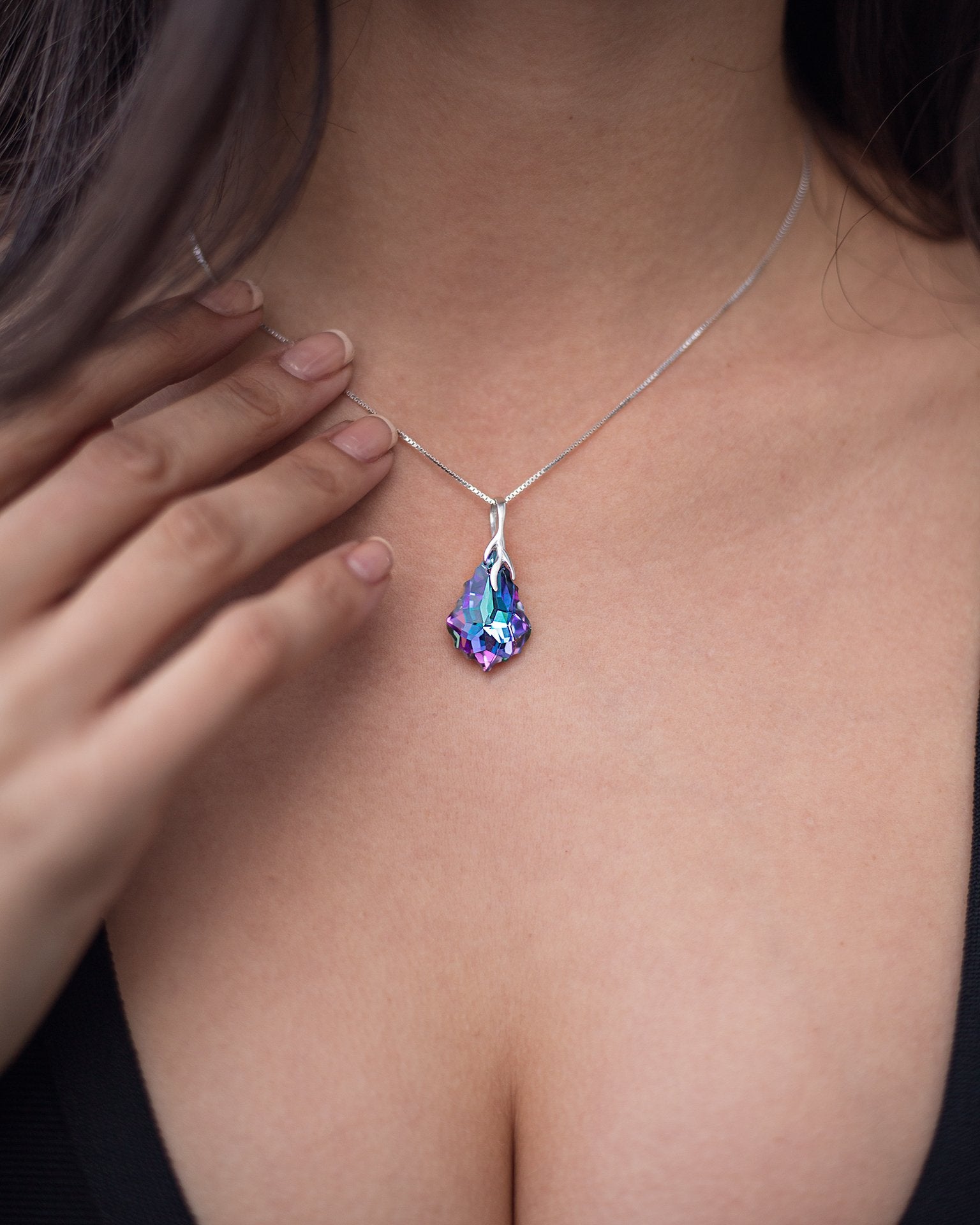 Elizabeth - Silver Necklace with Swarovski Crystal-Vitrail Light - Sensa Milano