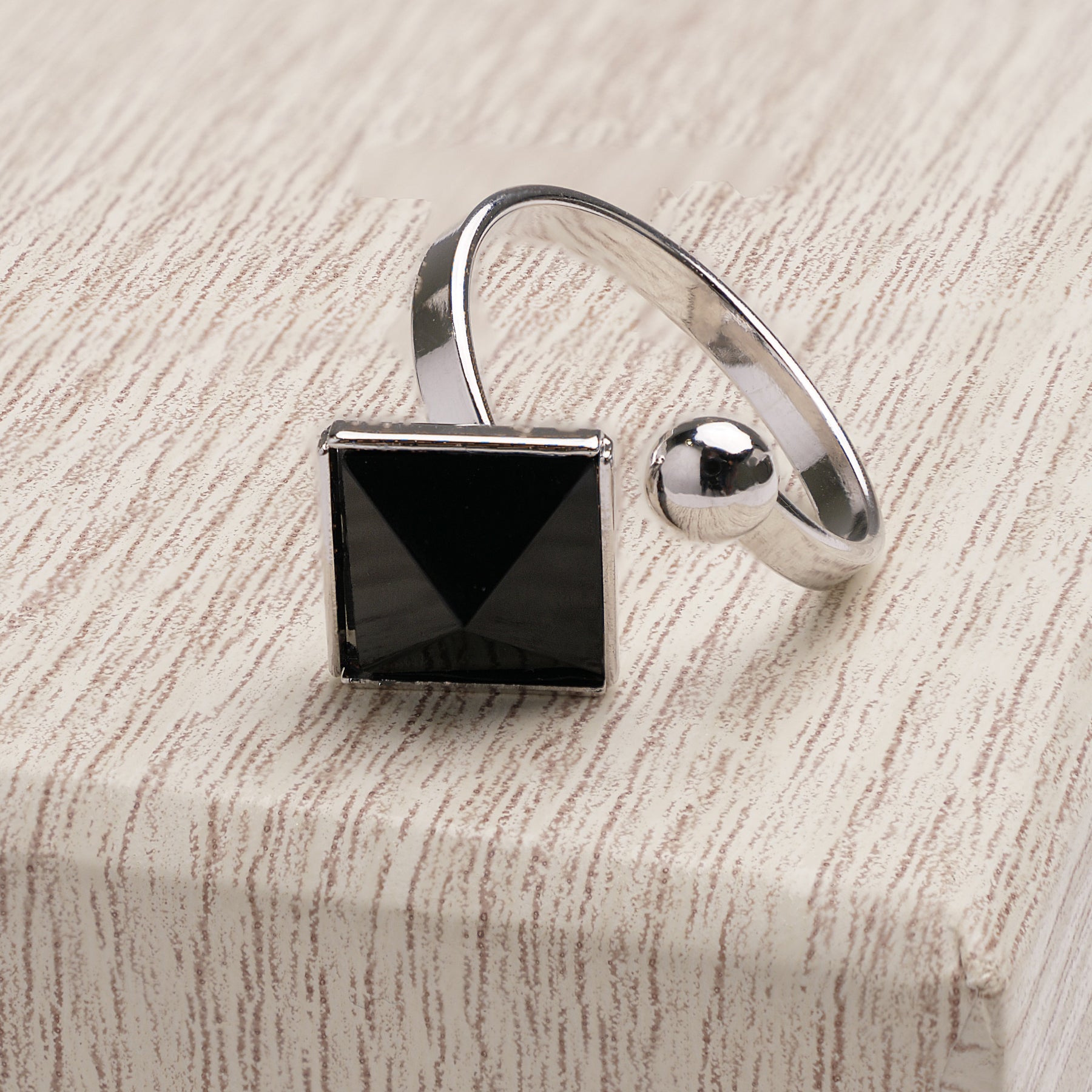 Athena - Δαχτυλίδι από επιροδιωμένο ορείχαλκο και κρύσταλλο - Jet Black