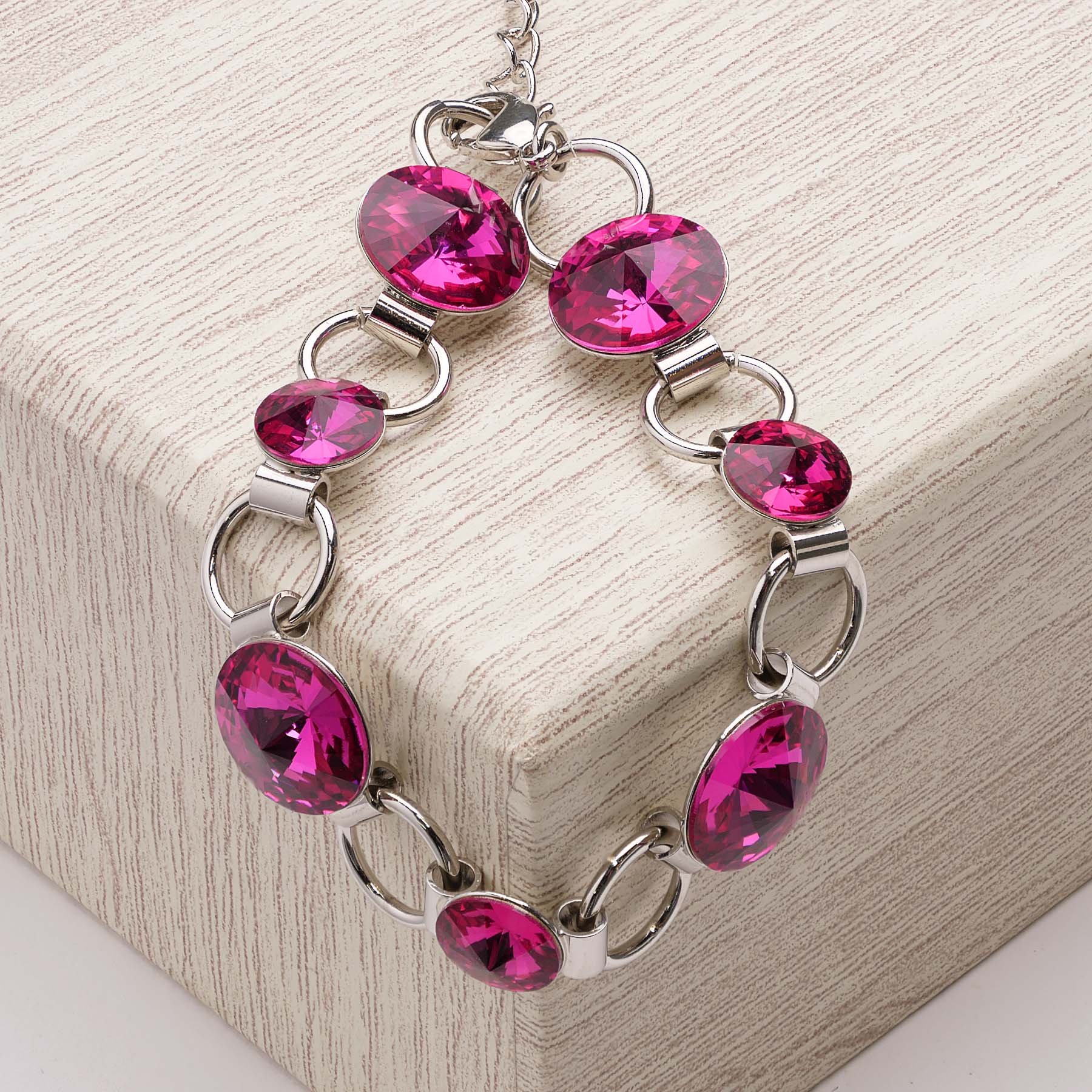 Cornelia - Βραχιόλι από ορείχαλκο επιροδιωμένο και κρυστάλλους - Fuchsia